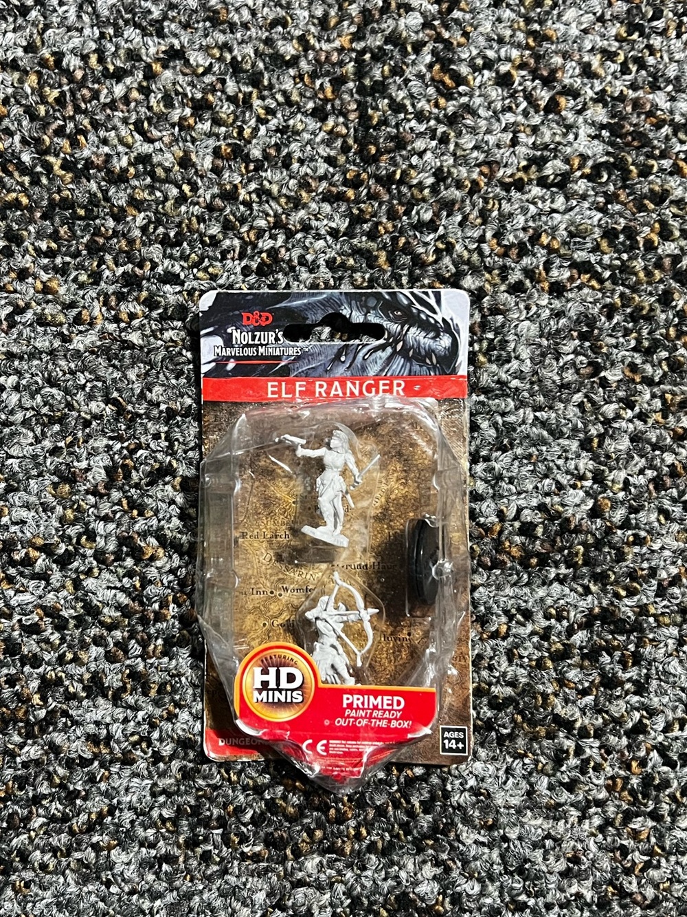 Female Elf Ranger 2 pack Nolzur's D&D miniature Dungeons Dragons Damaged Package